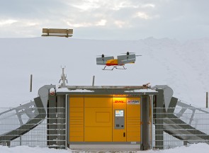 Dhl-Packstation-Skyport-Winter